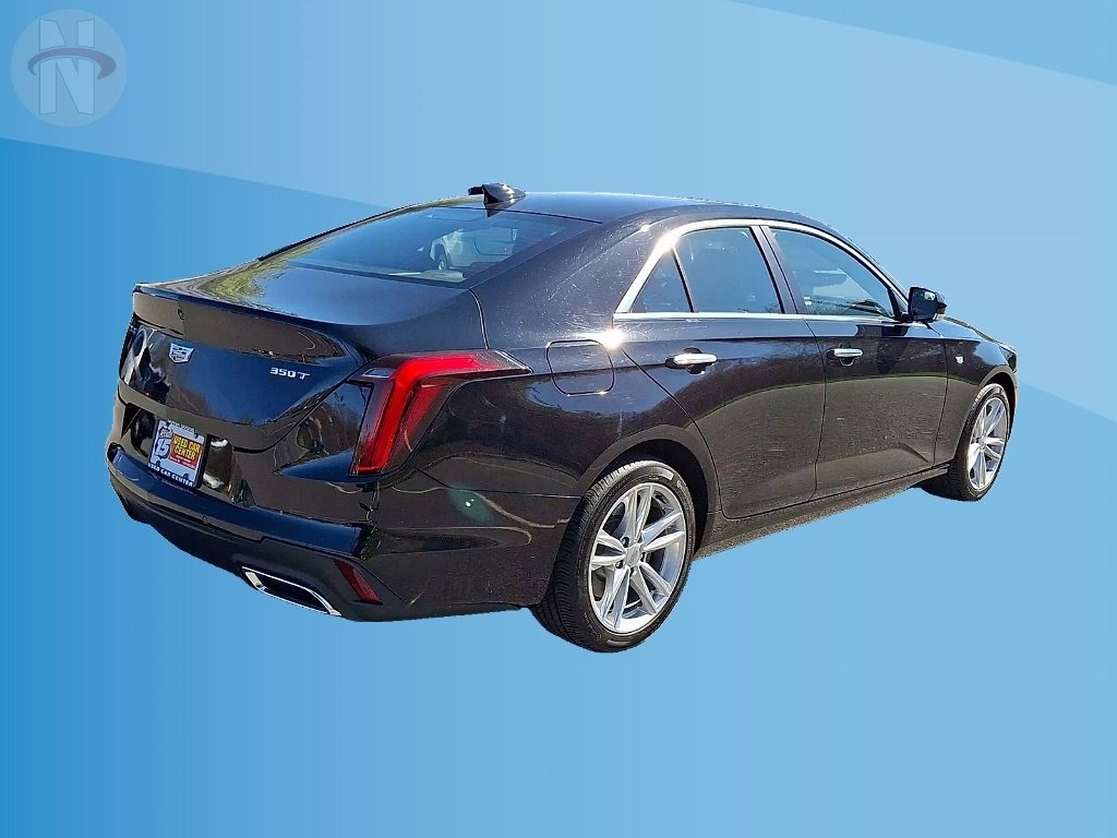 Used 2024 Cadillac CT4 Luxury image 8