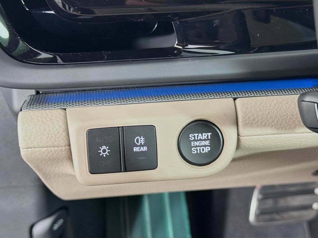 New 2026 Porsche Panamera 4 AWD/4WD image 11
