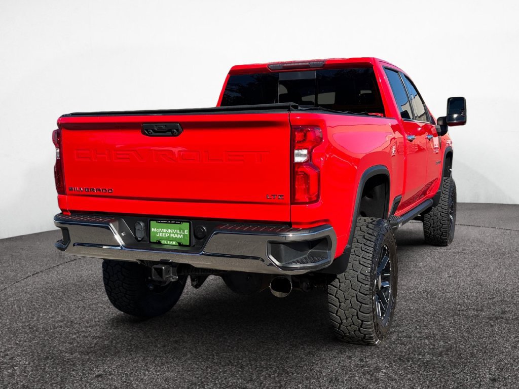 Used 2022 Chevrolet Silverado 3500 LTZ AWD/4WD image 5