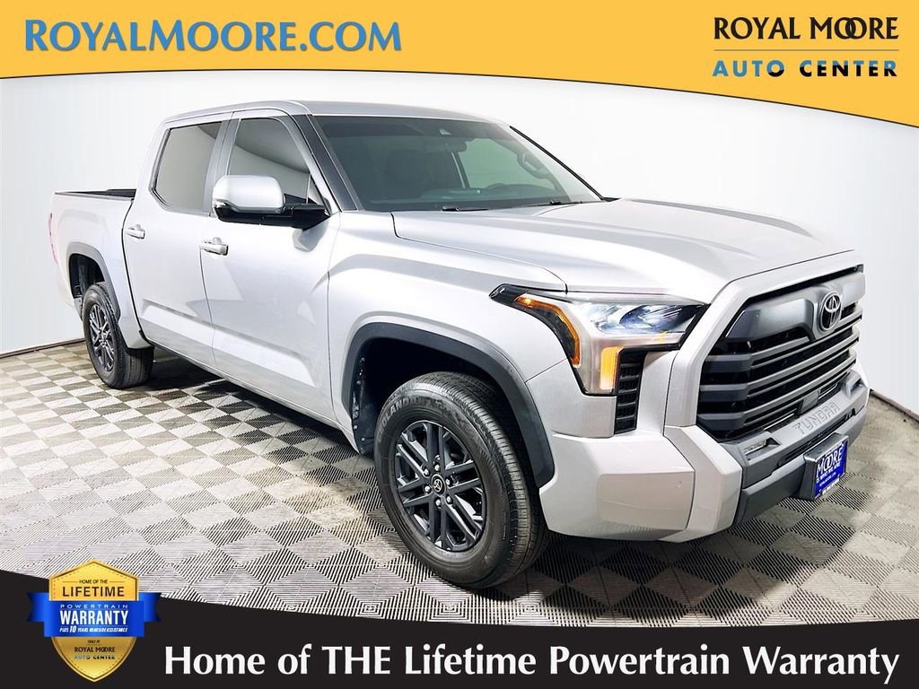 Used 2025 Toyota Tundra SR5 w/ SR5 Convenience Package AWD/4WD image 1
