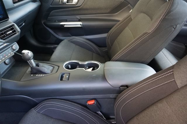 Used 2024 Ford Mustang Coupe RWD image 26