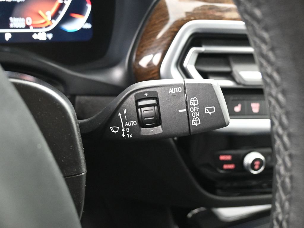 Used 2024 BMW X3 xDrive30i AWD/4WD image 16
