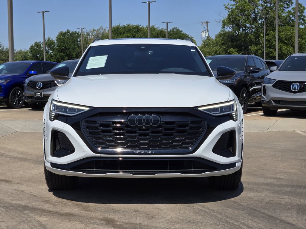 Used 2024 Audi SQ8 e-tron Premium Plus AWD/4WD image 4
