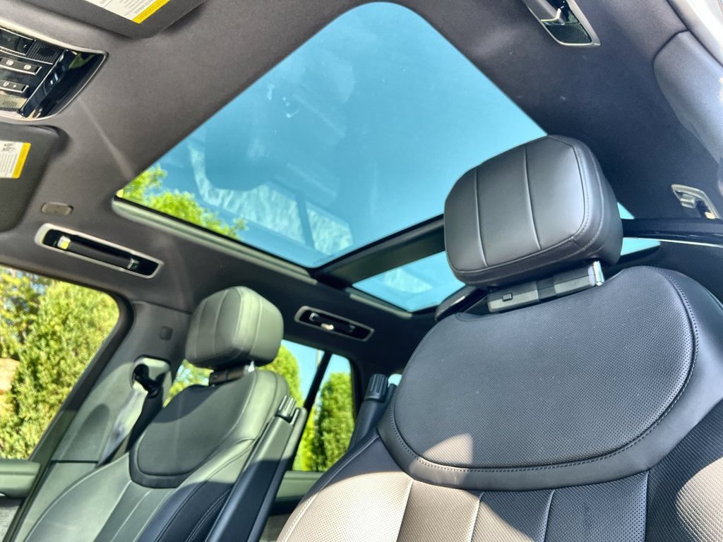 New 2027 Land Rover Range Rover SE AWD/4WD image 19