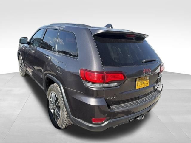 Used 2018 Jeep Grand Cherokee Trailhawk AWD/4WD image 6
