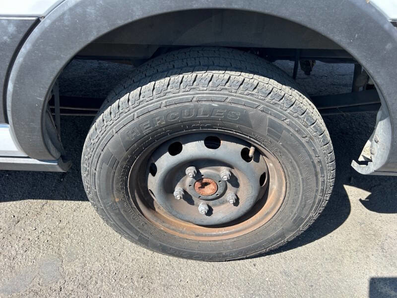 Used 2019 Ford Transit 350 XLT image 19