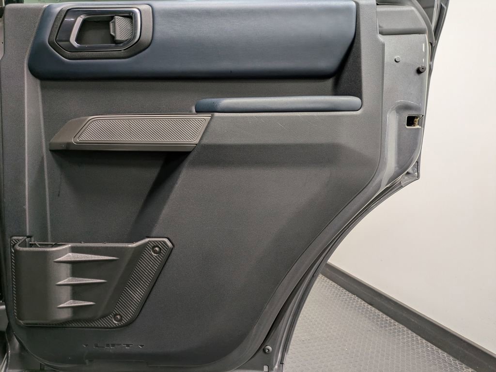 Used 2021 Ford Bronco Outer Banks w/ Sasquatch Package image 27