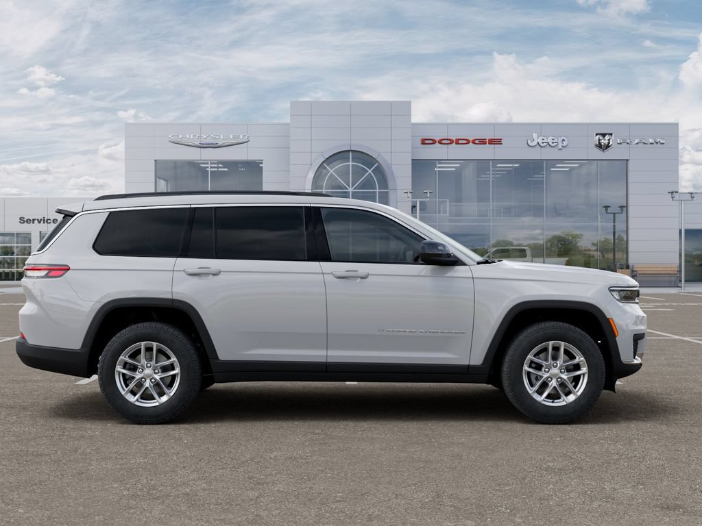 New 2026 Jeep Grand Cherokee L Laredo AWD/4WD image 21