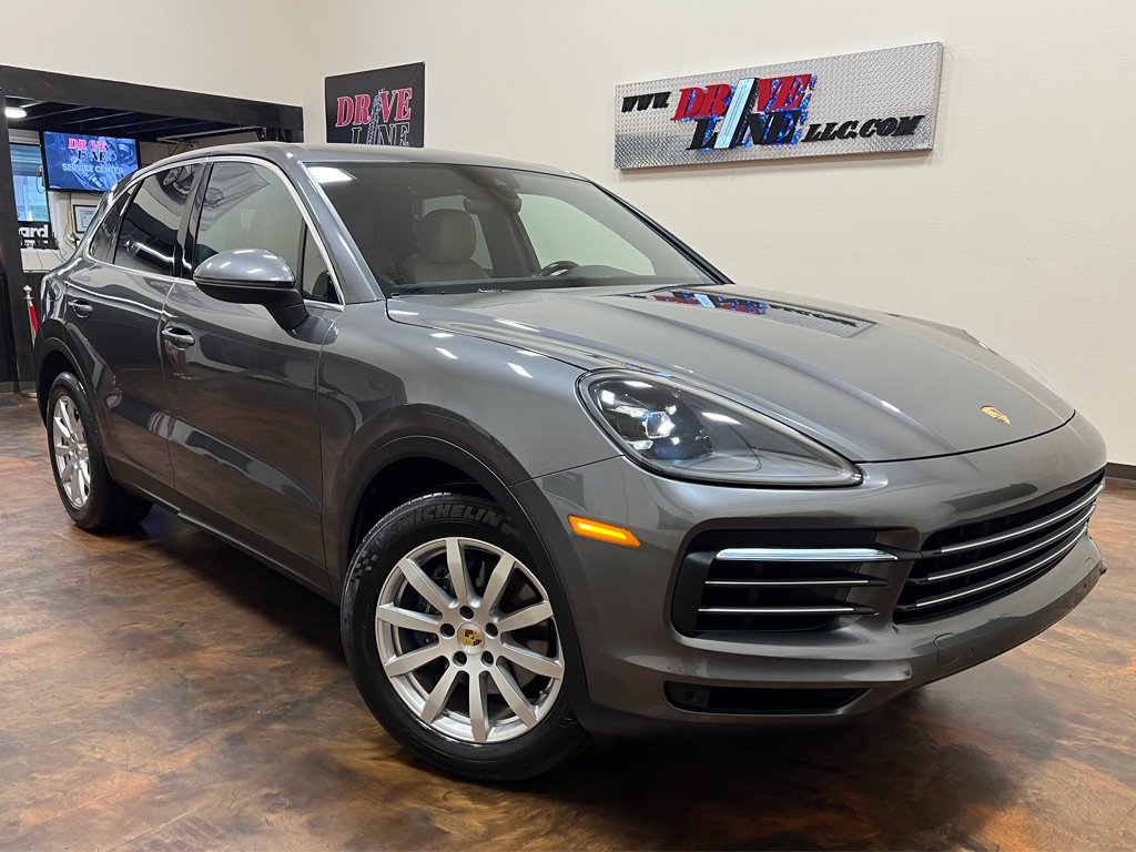 Used 2020 Porsche Cayenne AWD/4WD image 1