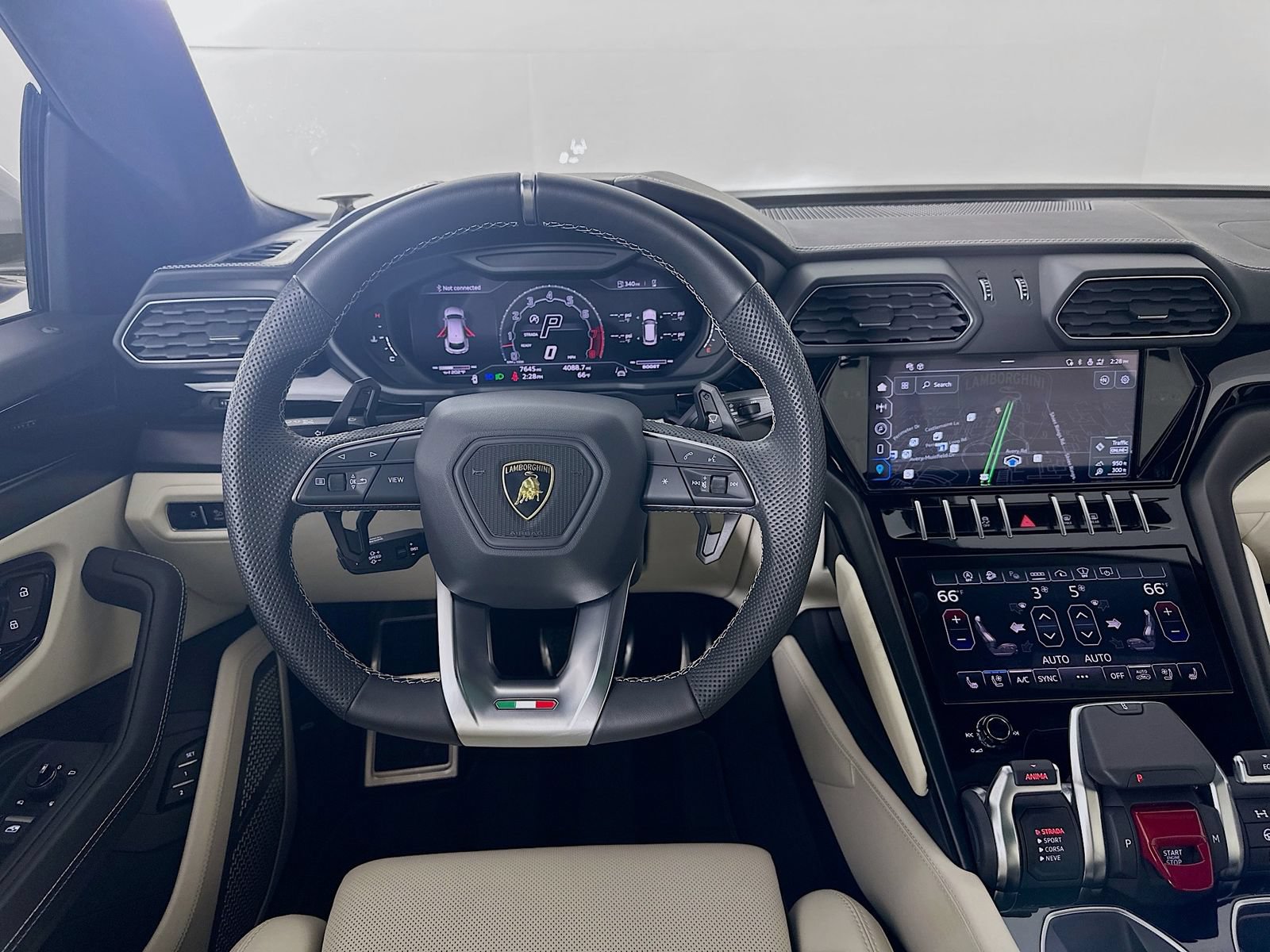 Used 2024 Lamborghini Urus S AWD/4WD image 16