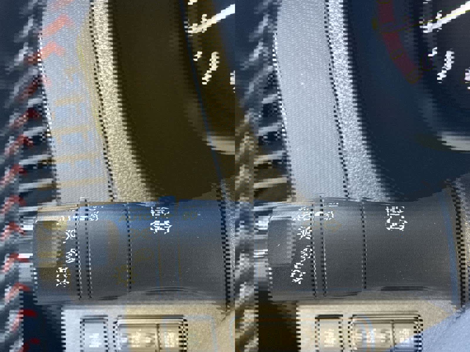 Used 2024 Nissan Frontier PRO-4X w/ Technology Package image 26