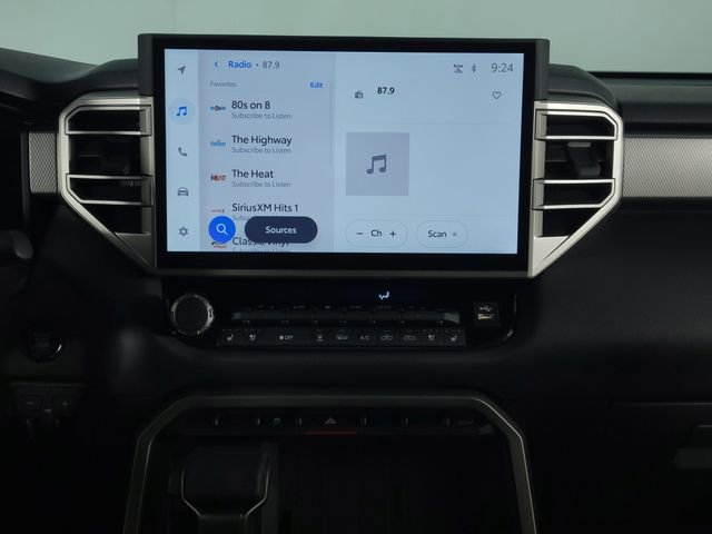 Used 2025 Toyota Tundra Limited image 22