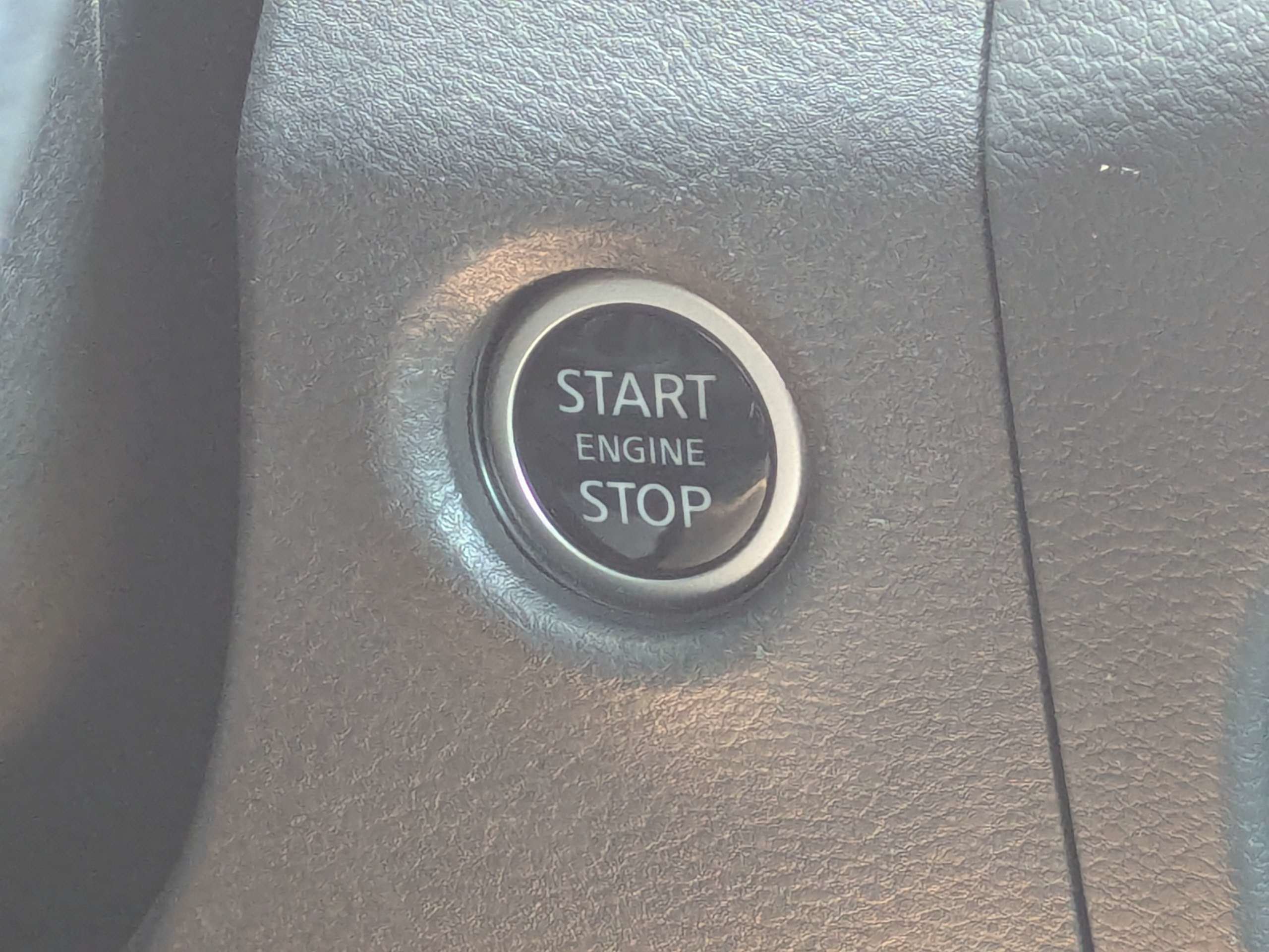 Certified 2023 Nissan Frontier SV w/ Technology Package RWD image 31
