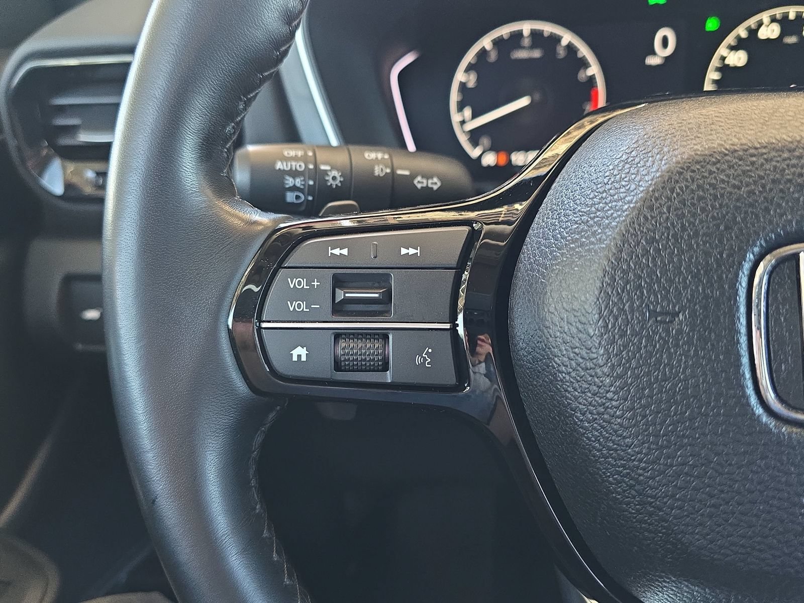 Certified 2024 Honda Pilot EX-L image 17