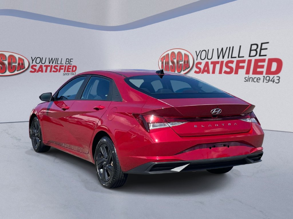 Certified 2023 Hyundai Elantra SEL FWD image 8