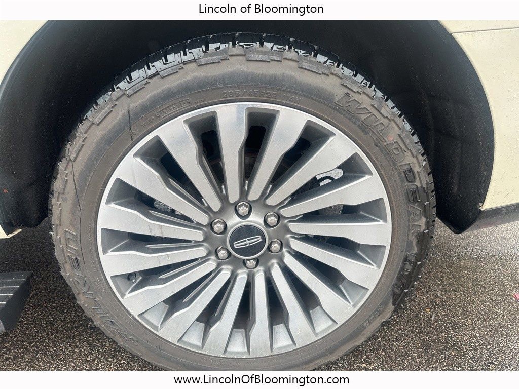 Used 2018 Lincoln Navigator Reserve w/ Technology Package image 20