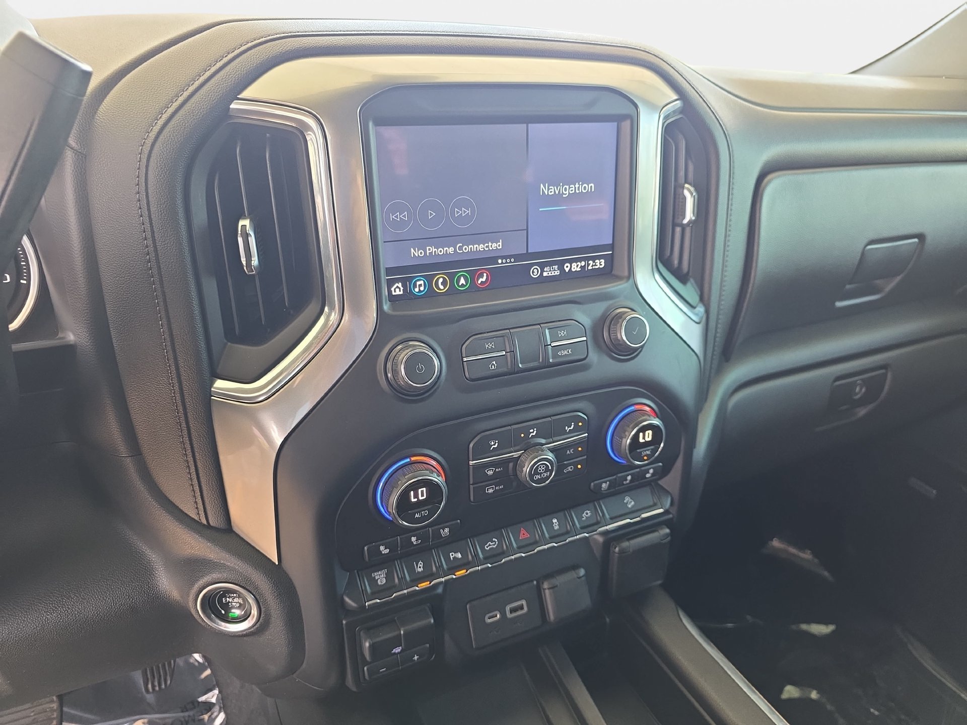 Used 2020 Chevrolet Silverado 2500 LTZ w/ LTZ Premium Package AWD/4WD image 20