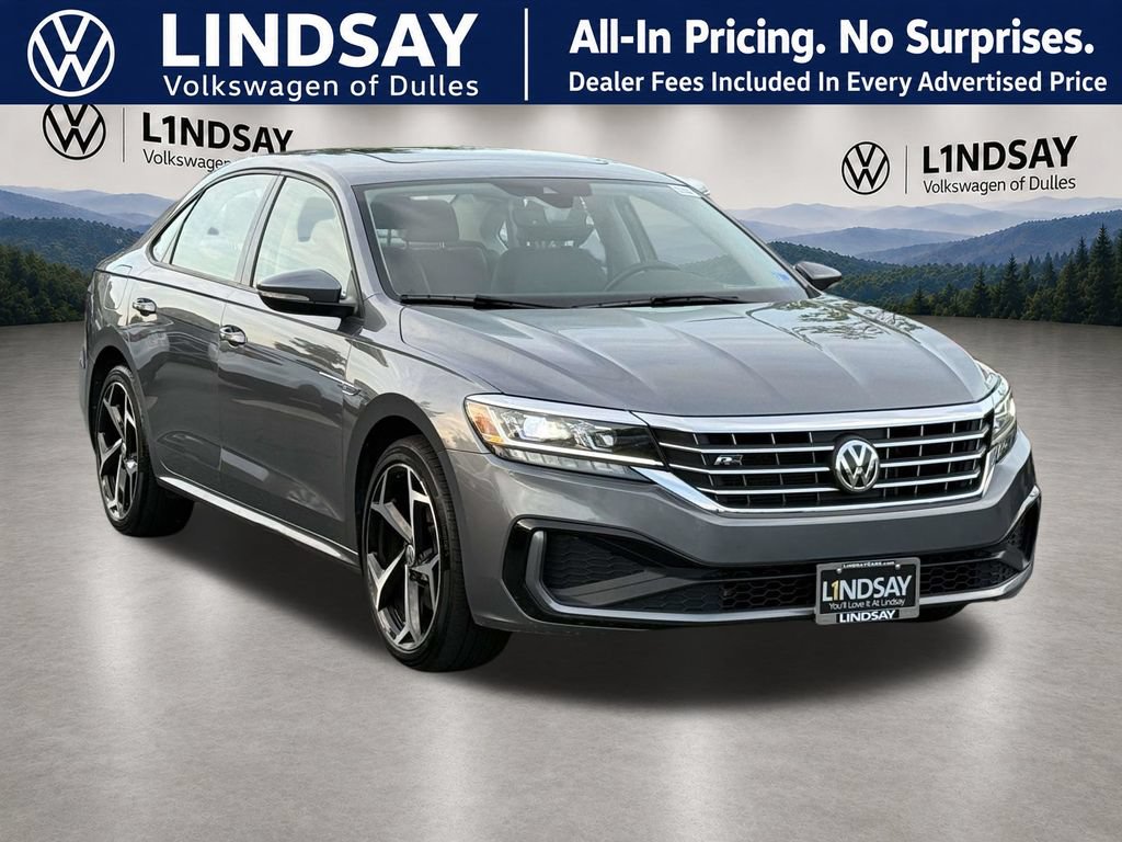 Used 2020 Volkswagen Passat 2.0T R-Line FWD image 1