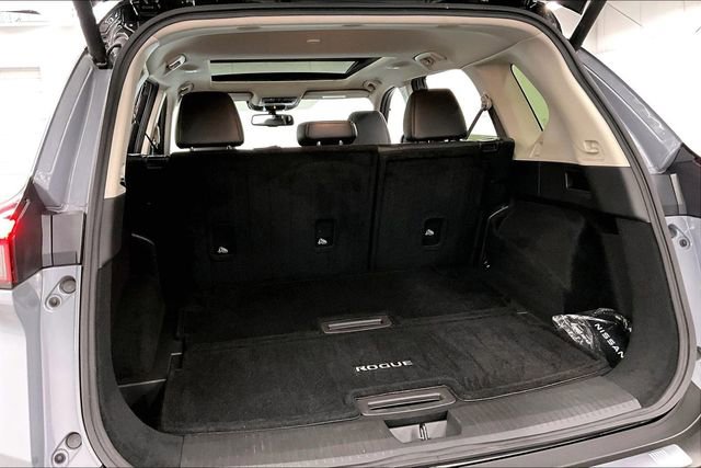 Used 2023 Nissan Rogue Platinum w/ Platinum Premium Package AWD/4WD image 42