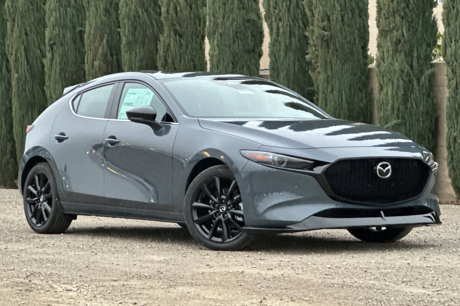 New 2026 MAZDA MAZDA3 Hatchback w/Premium Plus Pkg image 2
