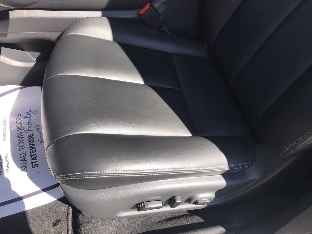 Used 2023 Nissan Murano SV w/ SV Midnight Edition Package FWD image 14