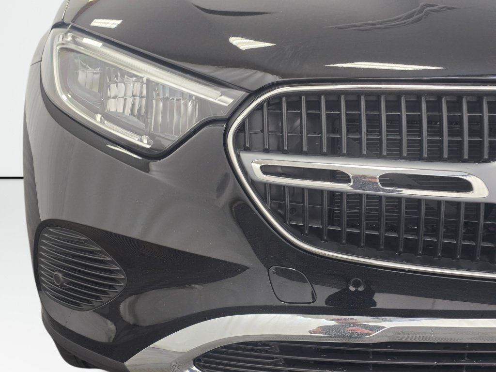 New 2026 Mercedes-Benz GLC 300 4MATIC image 30