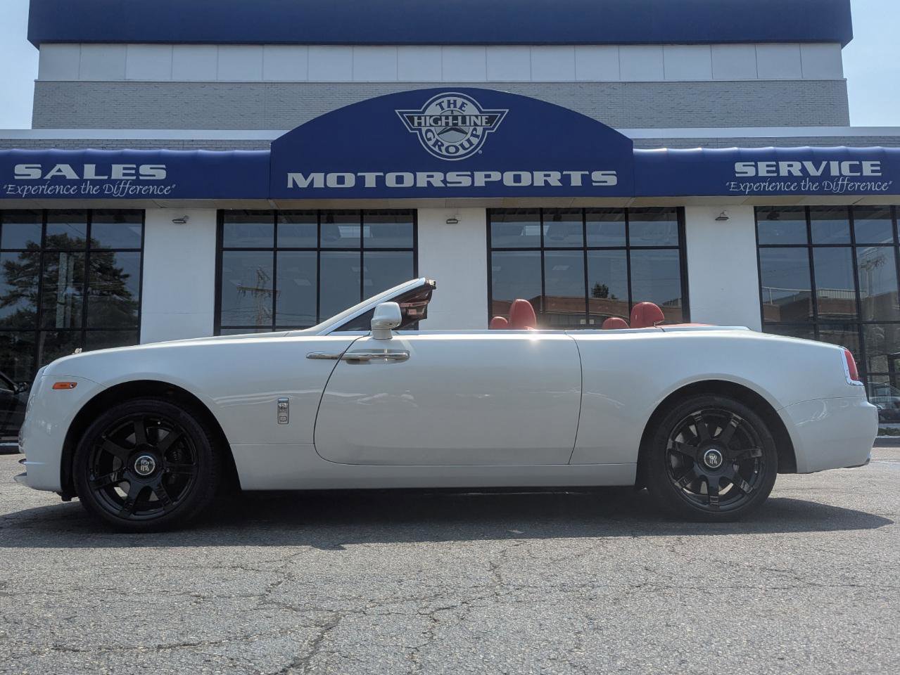 Used 2018 Rolls-Royce Dawn RWD image 85