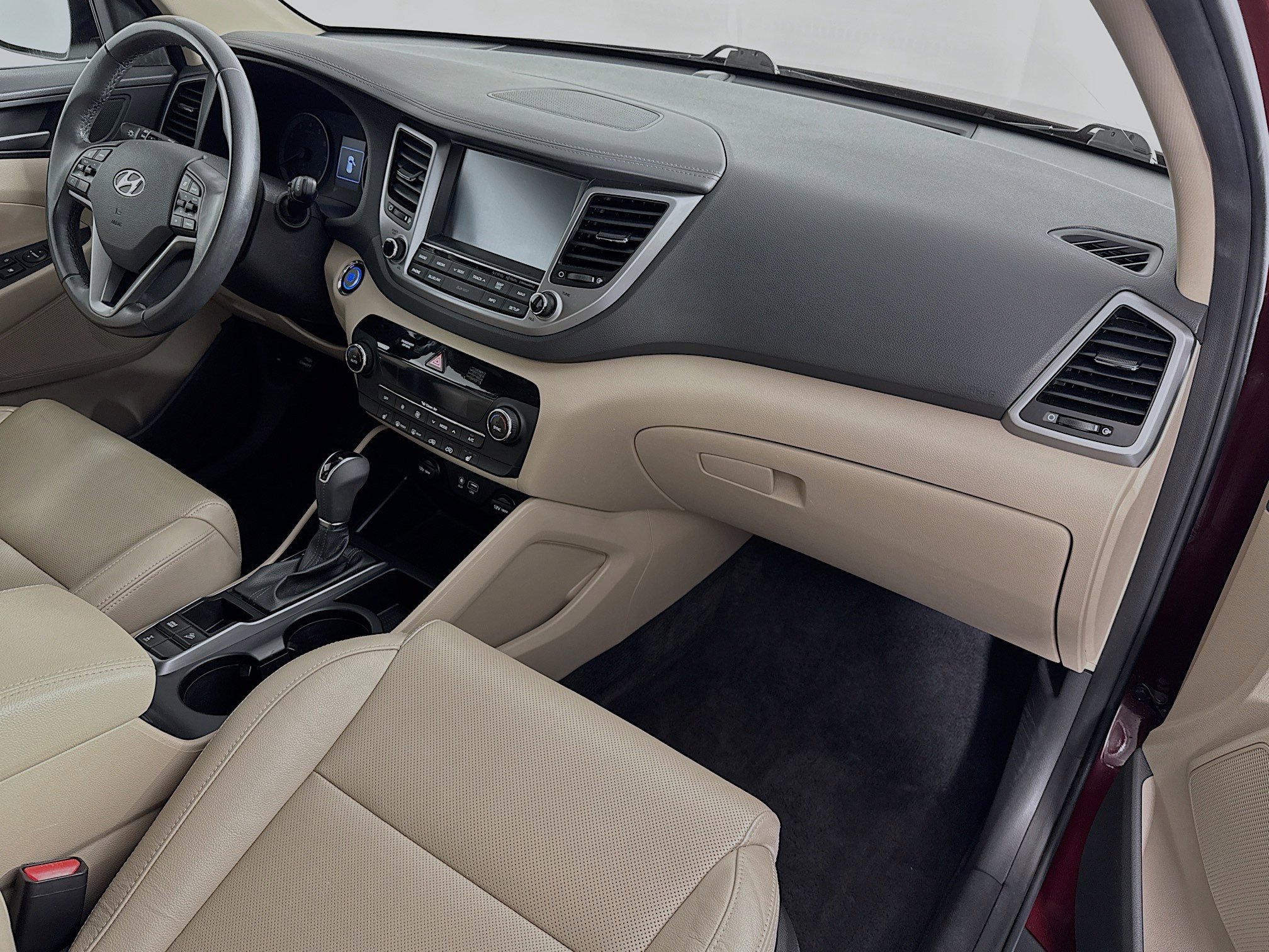 Used 2017 Hyundai Tucson SE Plus image 29