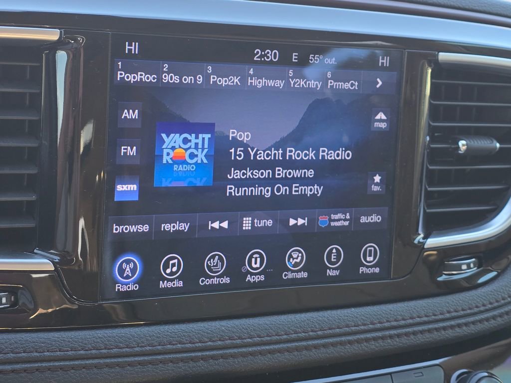 Used 2017 Chrysler Pacifica Limited w/ Tire & Wheel Group image 36