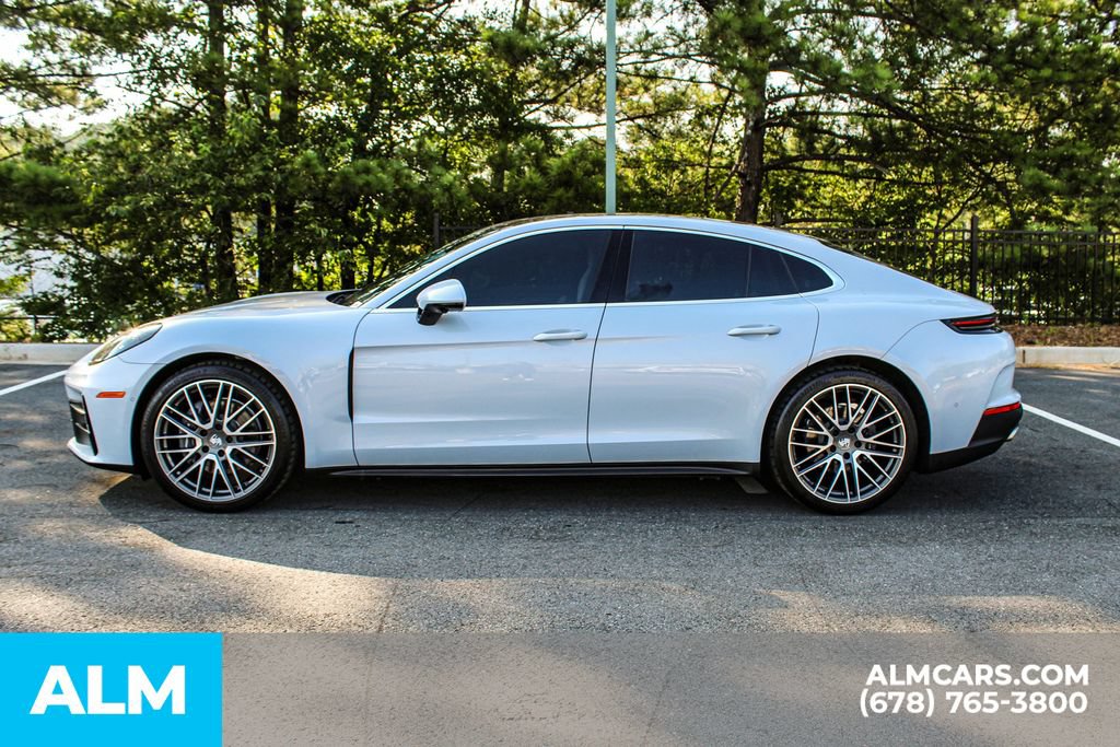 Used 2024 Porsche Panamera 4 w/ Premium Package AWD/4WD image 7