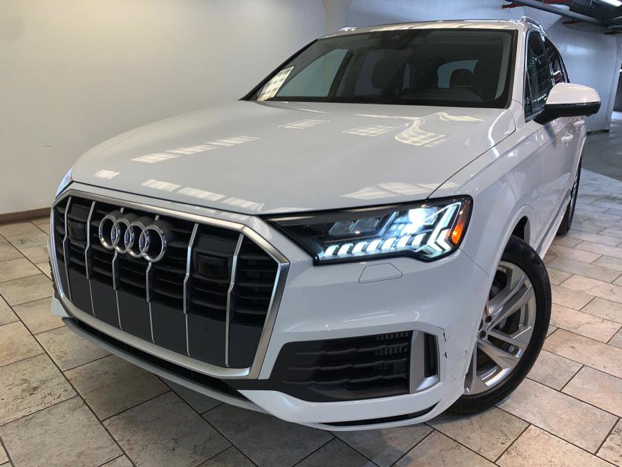 Used 2023 Audi Q7 3.0T Prestige