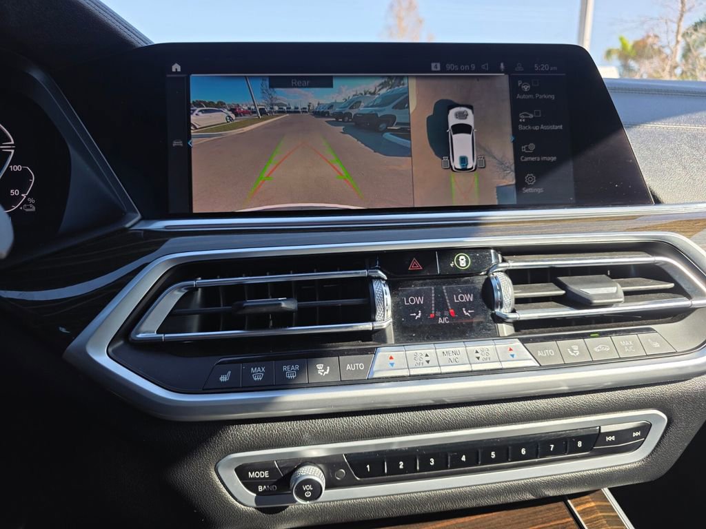 Used 2023 BMW X5 xDrive45e image 30