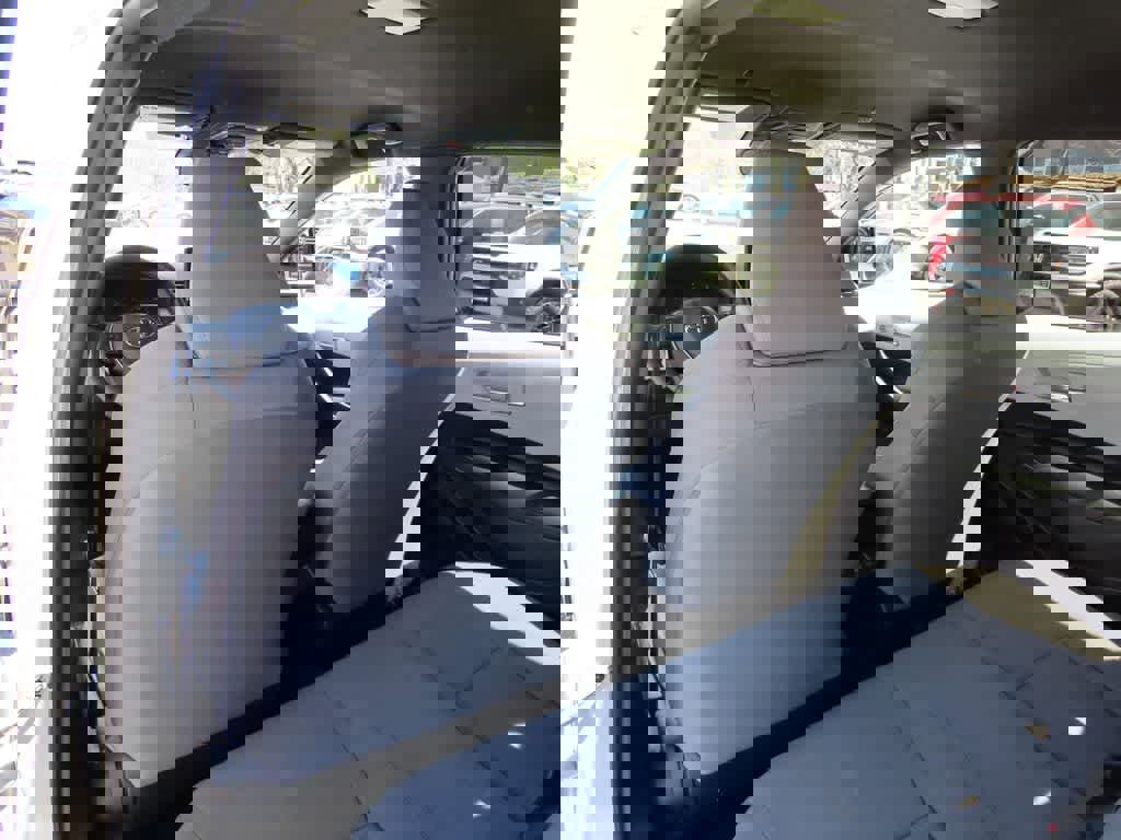 Used 2024 Toyota Corolla SE image 14