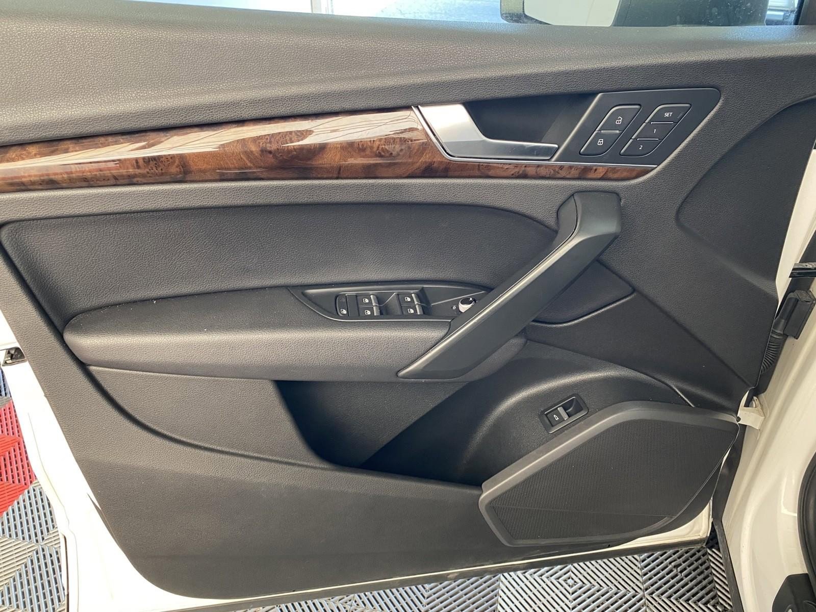 Used 2018 Audi Q5 2.0T Premium Plus w/ Premium Plus Package image 21