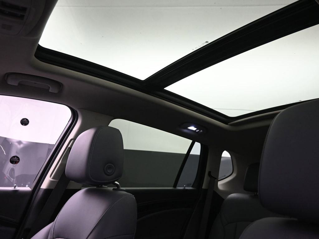 Used 2019 Buick Envision Premium image 22