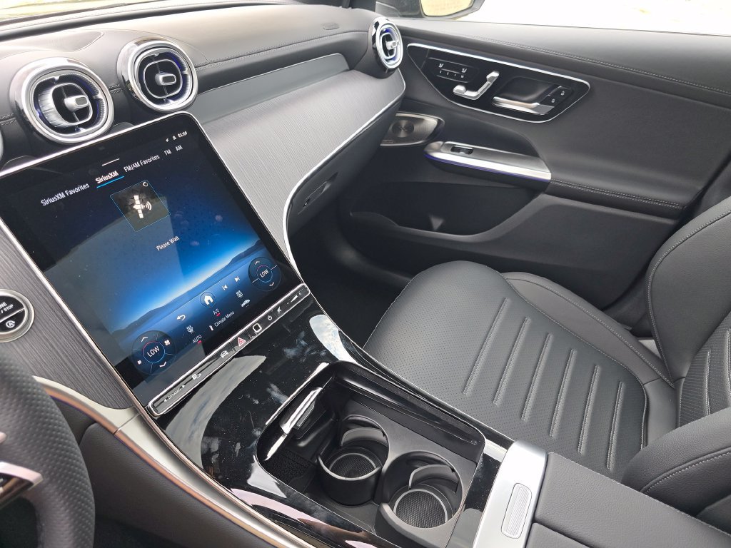 New 2027 Mercedes-Benz GLC 300 4MATIC image 31