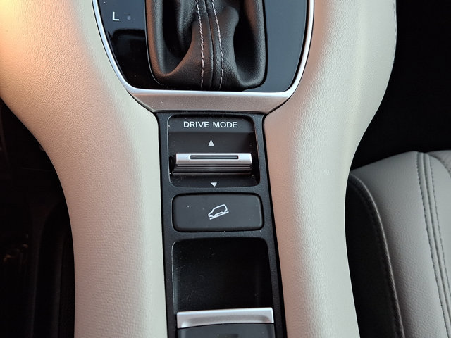 Certified 2024 Honda HR-V EX-L image 25