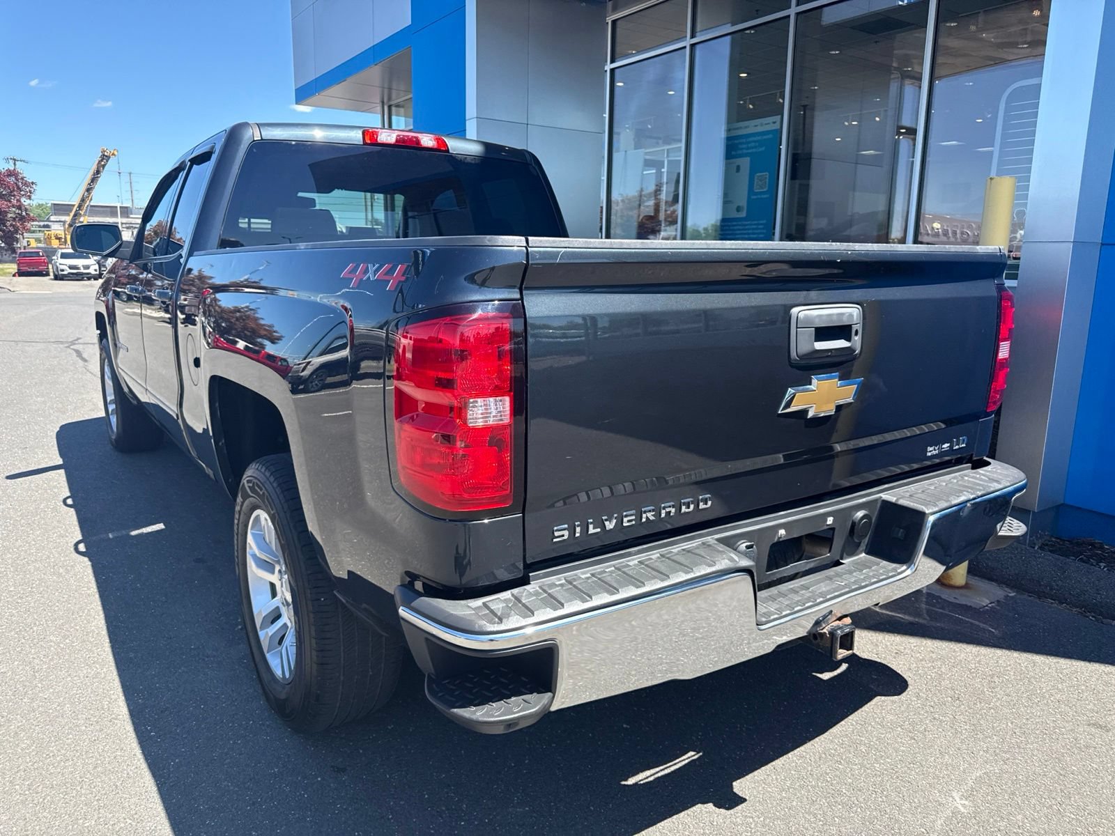 Used 2019 Chevrolet Silverado 1500 LT w/ All Star Edition AWD/4WD image 8
