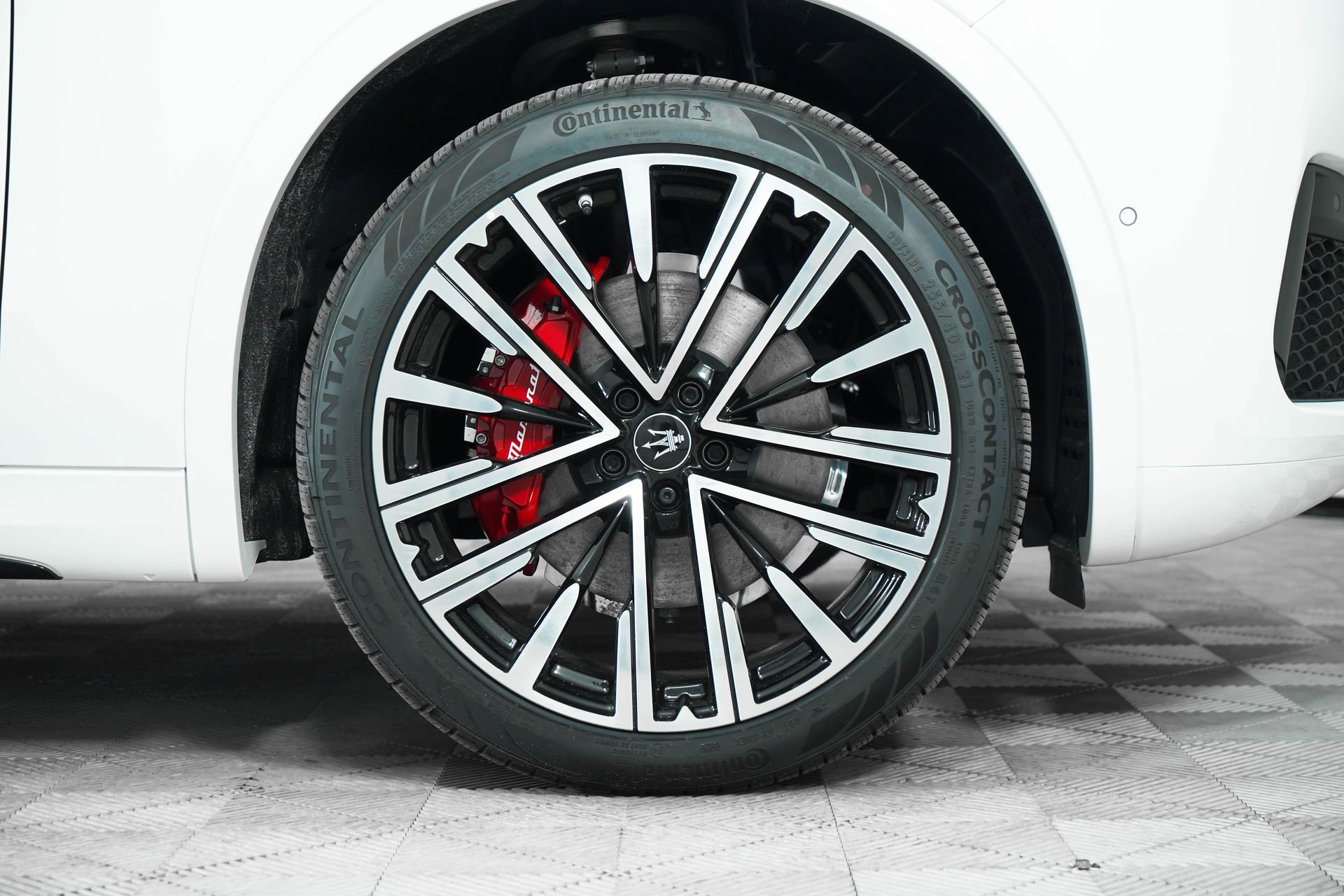New 2025 Maserati Grecale Modena image 15