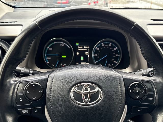 Used 2018 Toyota RAV4 XLE image 21