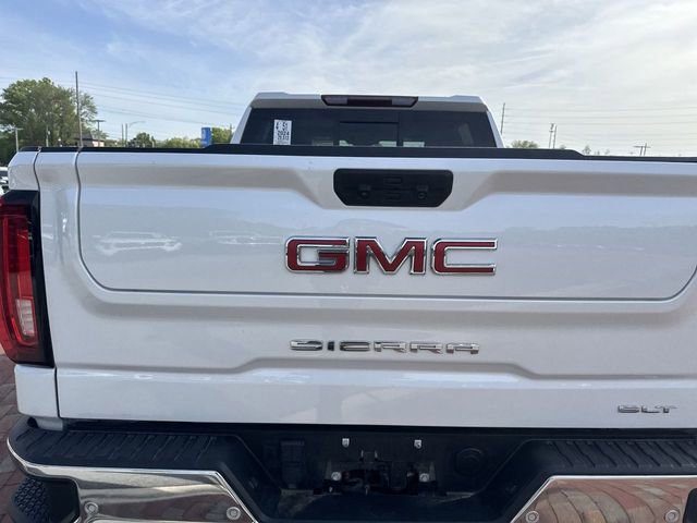 Used 2024 GMC Sierra 1500 SLT w/ SLT Premium Plus Package AWD/4WD image 9