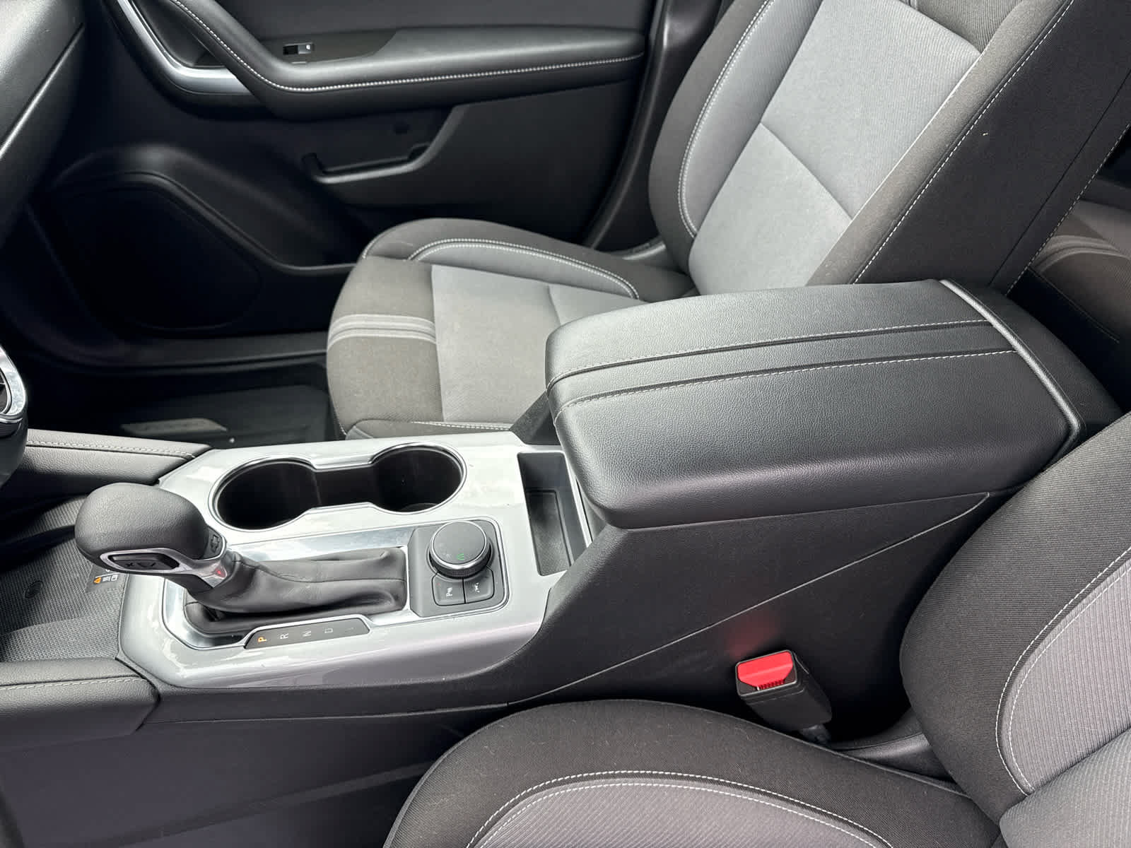 Certified 2025 Chevrolet Blazer LT w/ Convenience Package FWD image 22