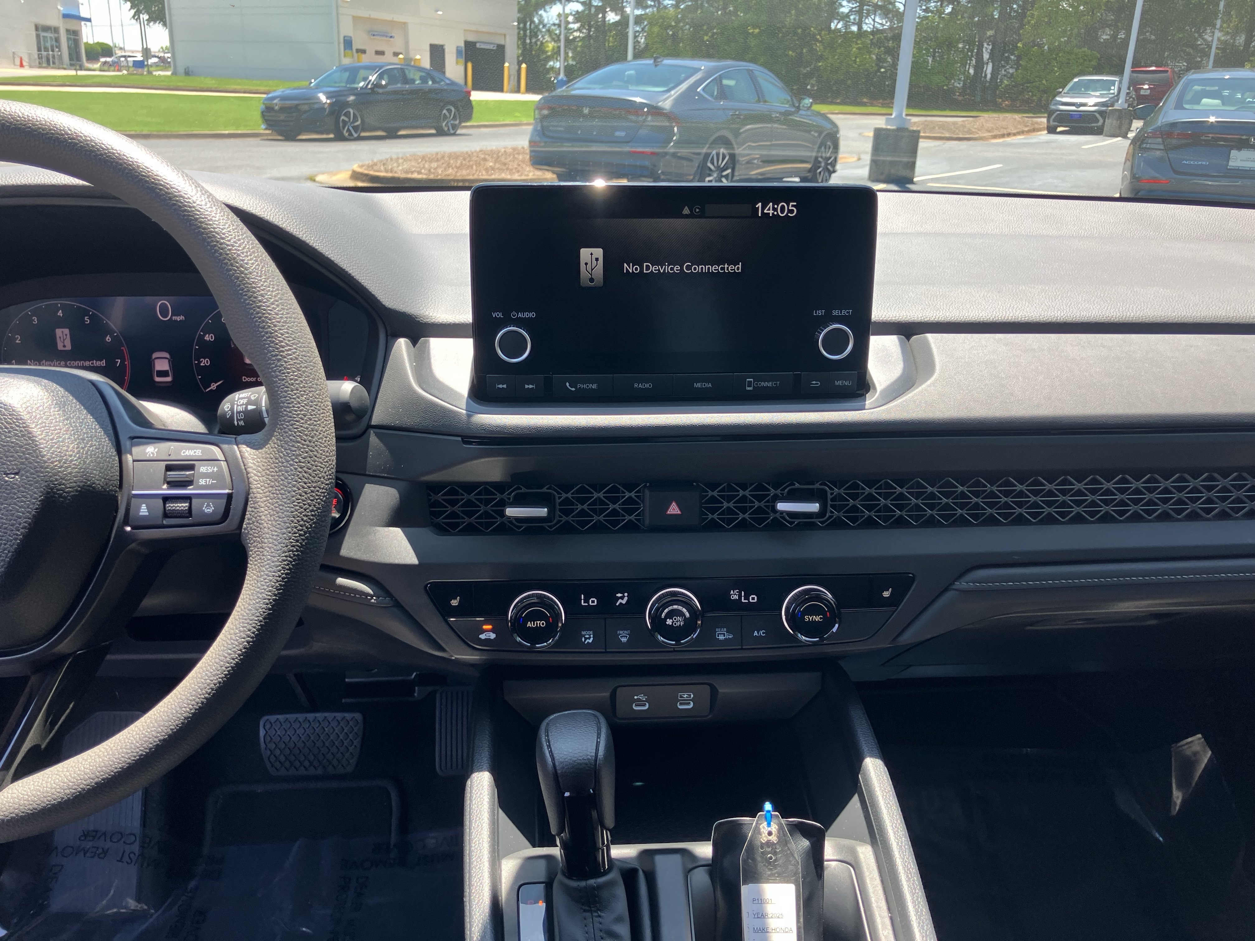 Used 2025 Honda Accord SE image 25