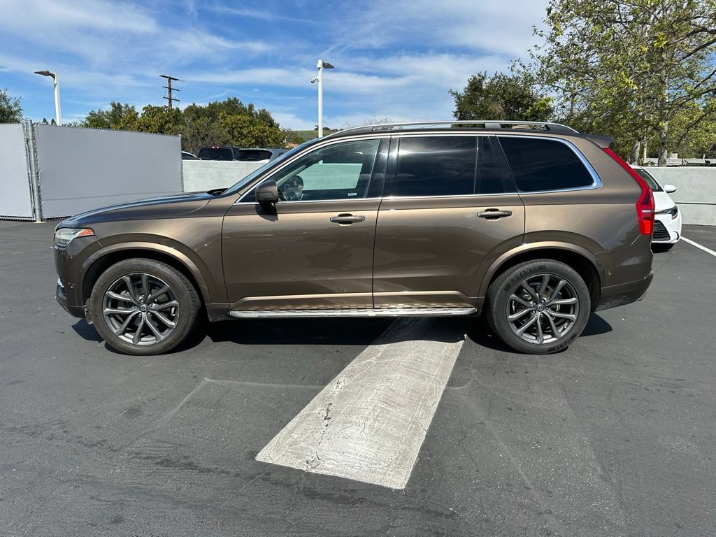 Used 2016 Volvo XC90 T6 Momentum w/ Momentum Plus Package AWD/4WD image 2