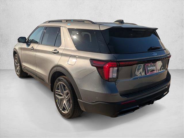 New 2026 Ford Explorer ST-Line w/ ST-Line Street Pack image 8