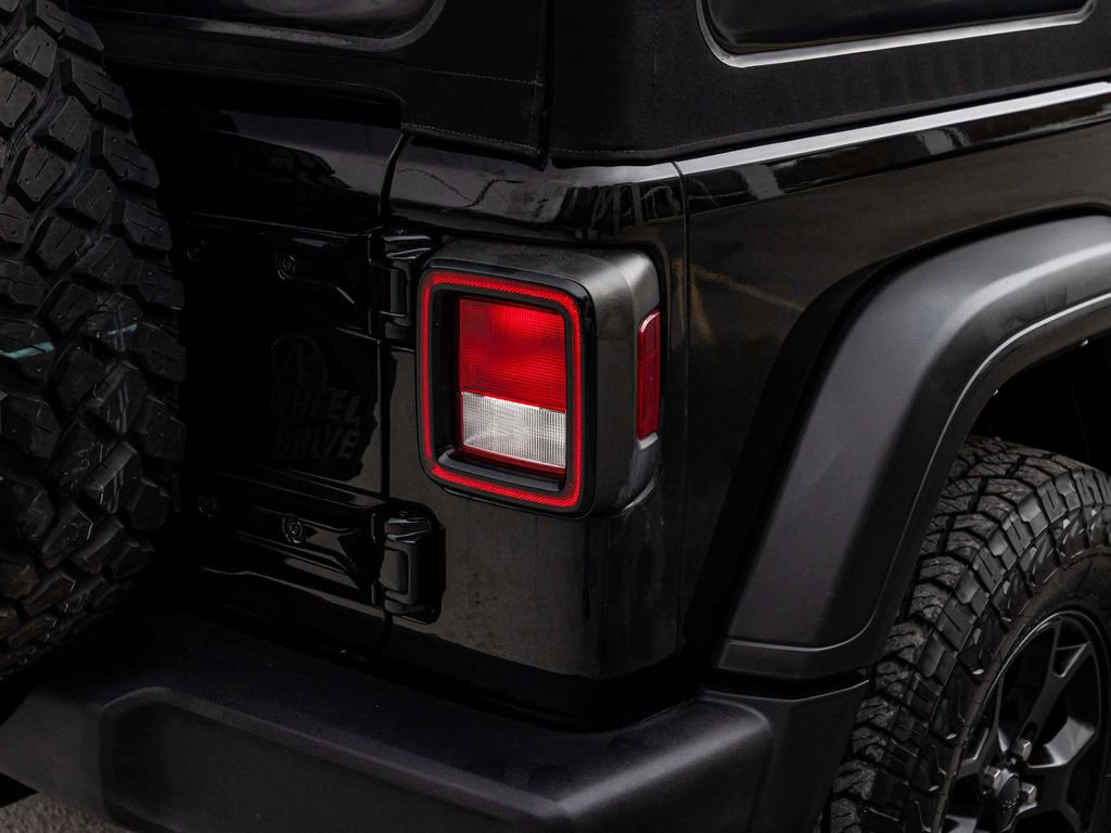 Used 2021 Jeep Wrangler Unlimited Sport image 38