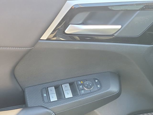 New 2026 Mitsubishi Outlander SE FWD image 23