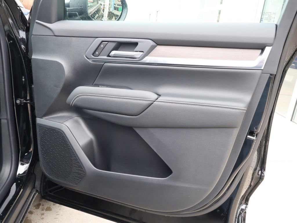 New 2026 GMC Terrain Denali image 32