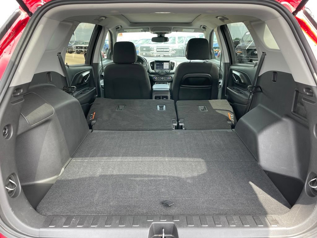 Used 2022 GMC Terrain SLE w/ Driver Convenience Package AWD/4WD image 33