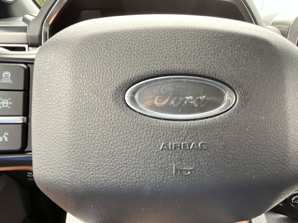 Used 2022 Ford F150 Platinum w/ Equipment Group 701A High AWD/4WD image 33